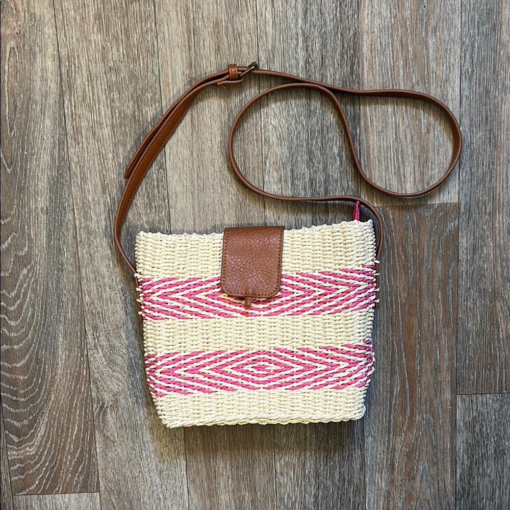 Sun N Sand Pink and Tan Woven Crossbody Bag Coconut girl